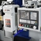 دستگاه CNC VMC محور X Y Z 0.025/300mm دقت موقعیت یابی برای قطعات فلزی