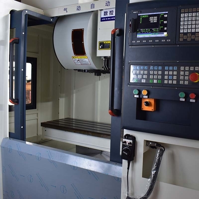 مرکز 3 محور ماشین عمودی Cnc دقت موقعیت یابی 0.01 میلی متر